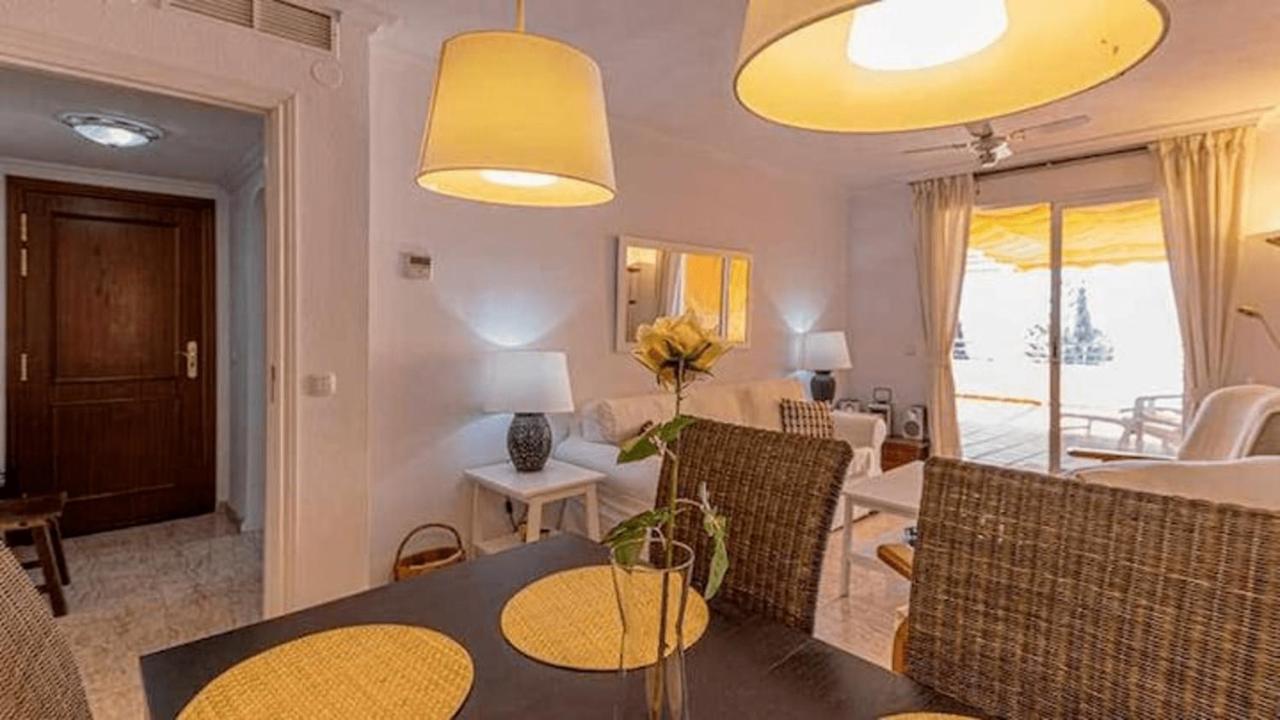 797 Holiday Rentals - Piso Para 4 Con Amplia Terraza Al Jardin Y Al Mar เบนัลมาเดนา ภายนอก รูปภาพ
